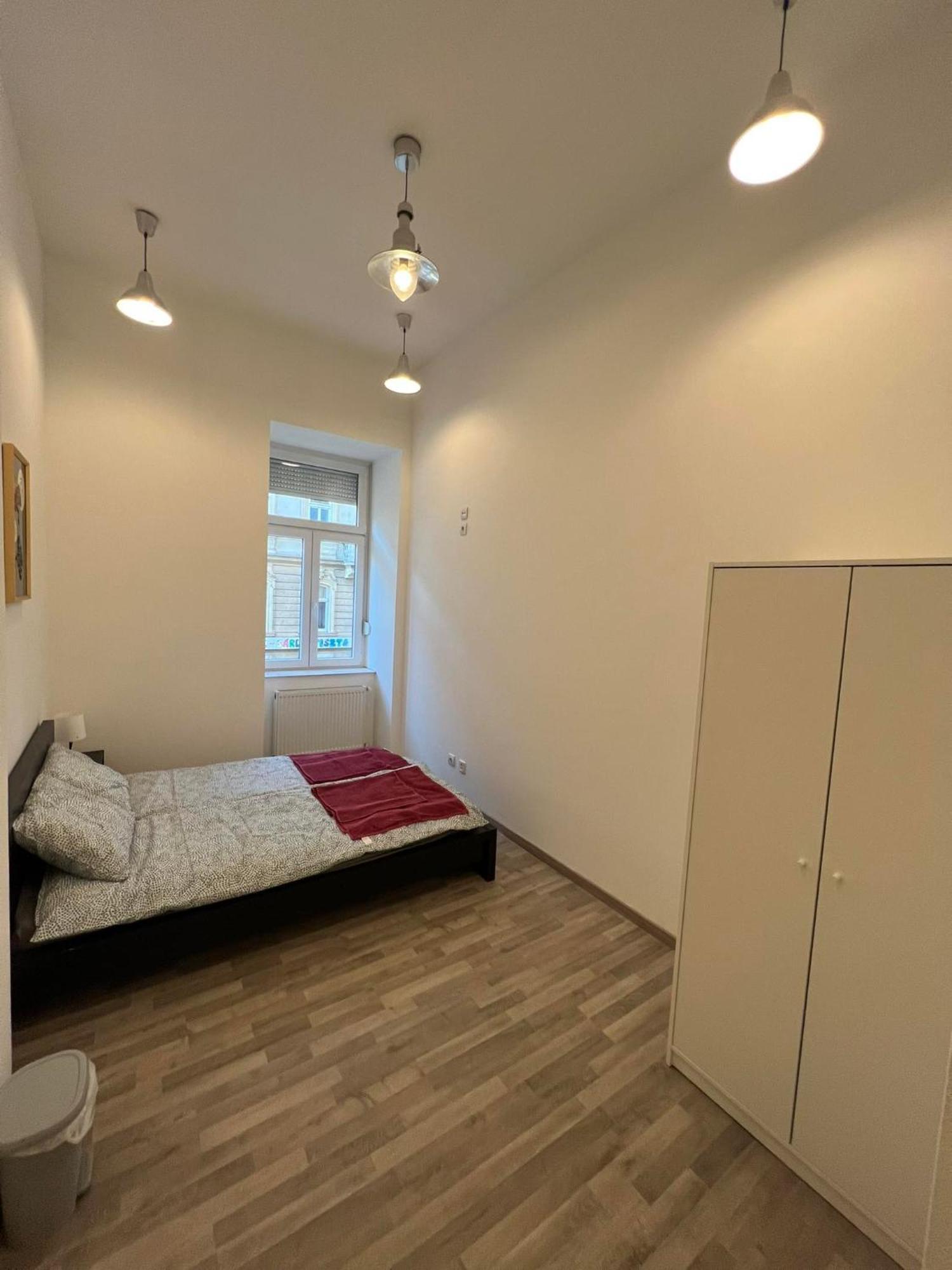 Goldensun Apartment Budapest Luaran gambar